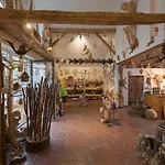 Atelier Garni Astei 招待所 4*