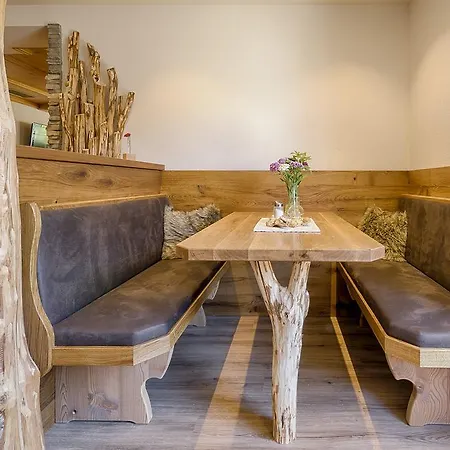 Atelier Garni Astei Penzion 4*