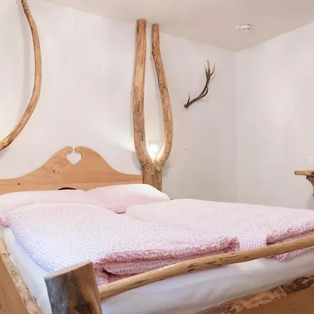 Affittacamere Atelier Garni Astei Grossarl