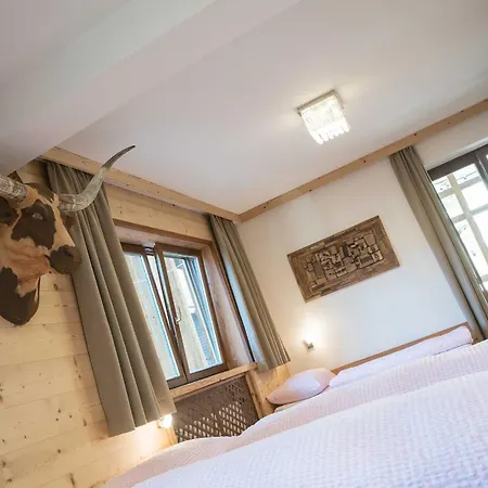 Atelier Garni Astei 3*