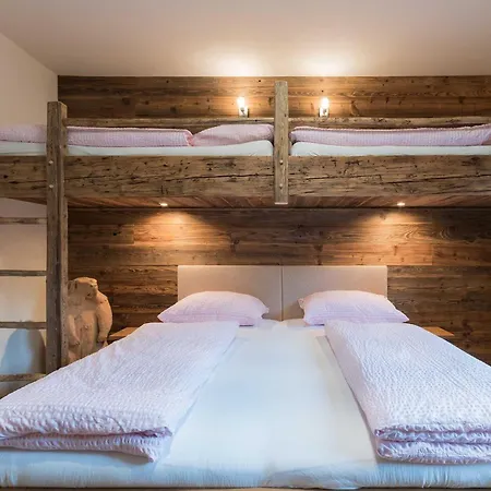 Gasthuis Atelier Garni Astei