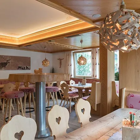 Pensjonat Atelier Garni Astei Grossarl