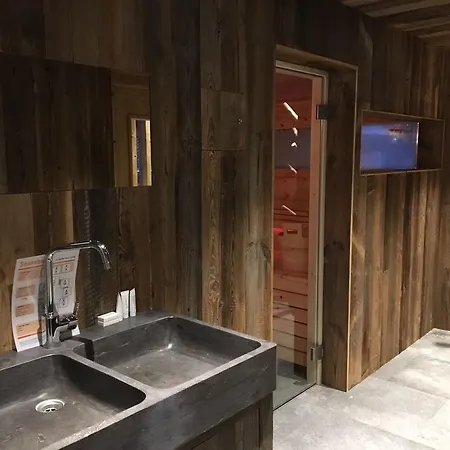 Affittacamere Atelier Garni Astei Grossarl